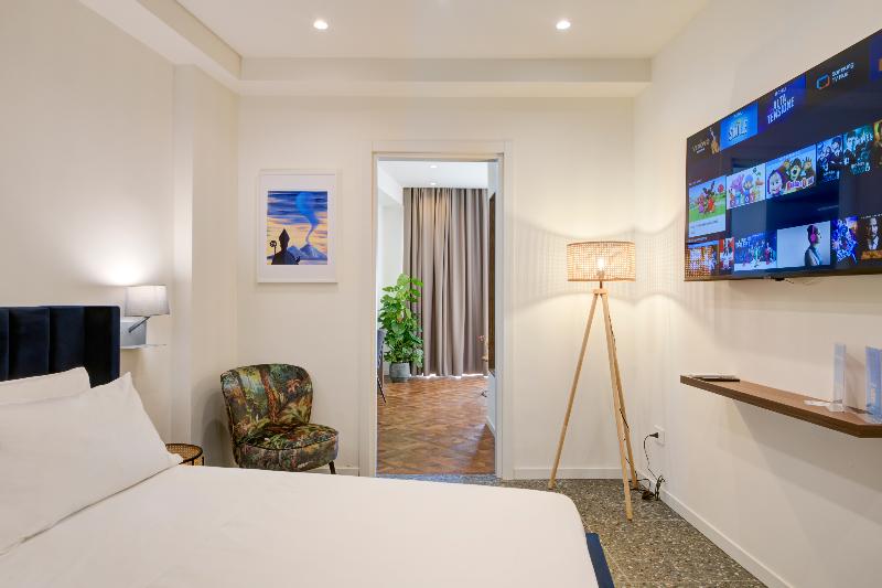 Well Suites - Piazza dei Martiri - Oda