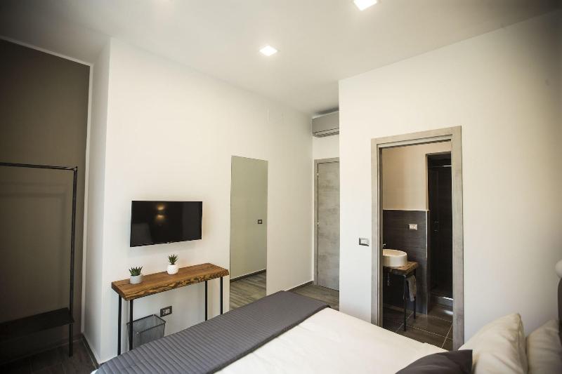 B&B GB Napoli Central Station - Oda