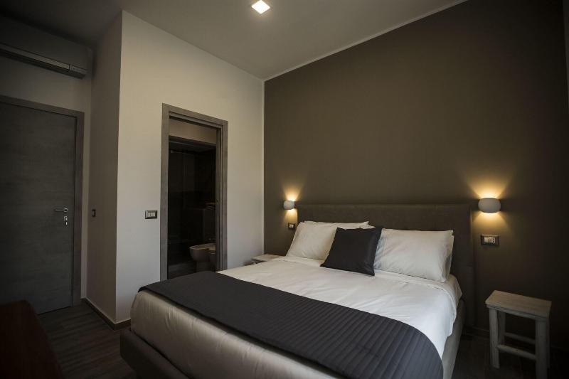 B&B GB Napoli Central Station - Oda