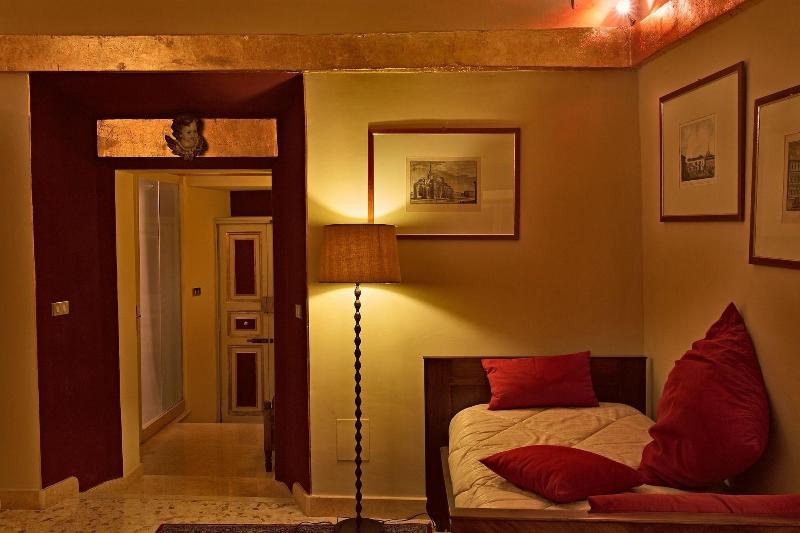 Residenze Gregoriane - Dimora d'Epoca - Oda