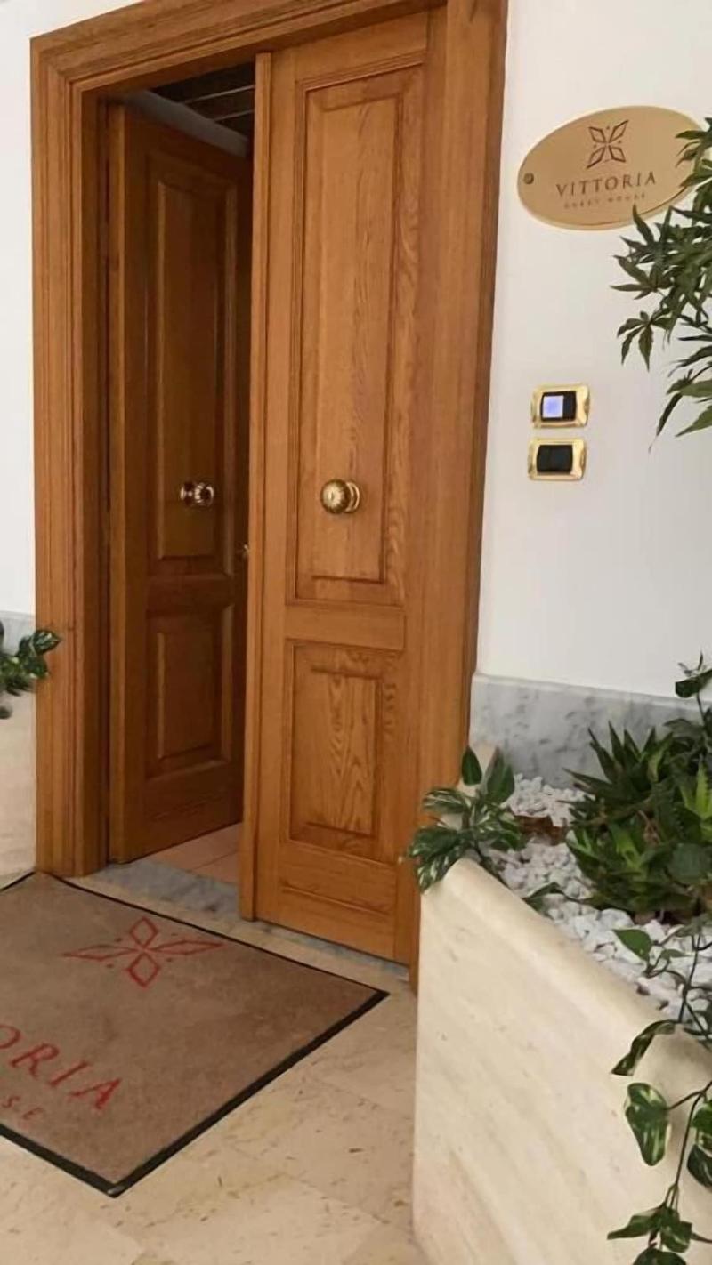 Vittoria Guest House - Salerno - Genel