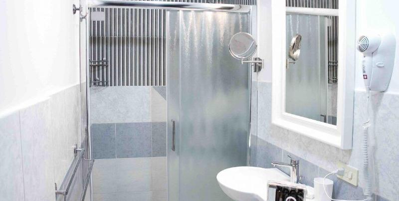 Vittoria Guest House - Salerno - Oda