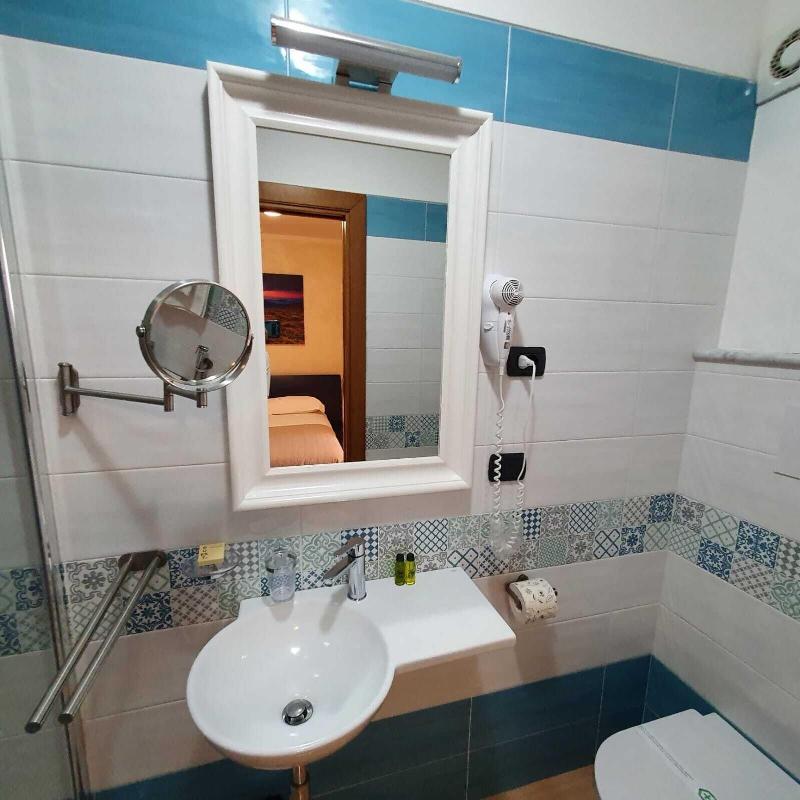 Vittoria Guest House - Salerno - Oda