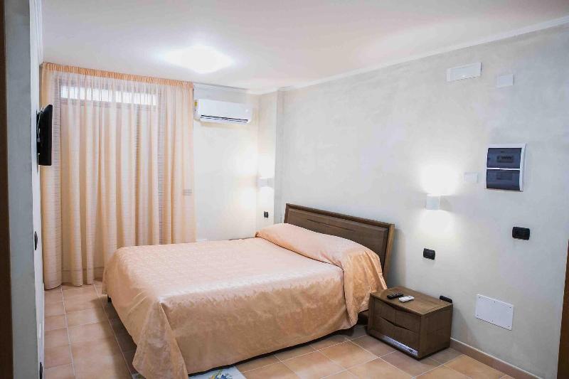 Vittoria Guest House - Salerno - Oda