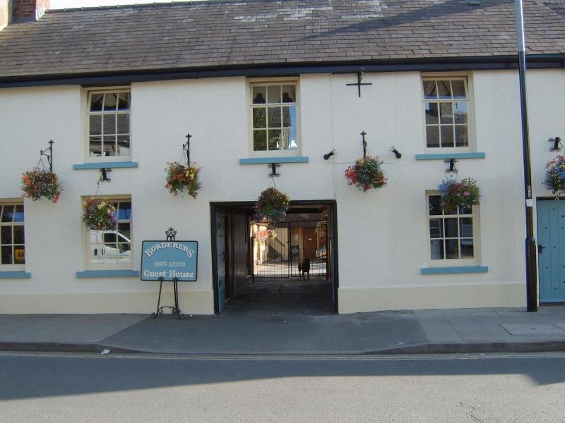 Borderers Guesthouse - Genel