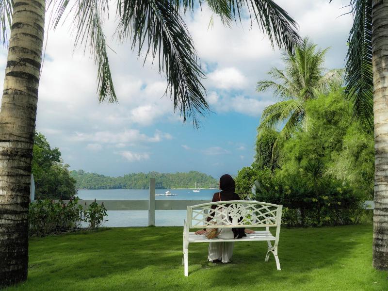 The Hawk's Nest Resort - Genel