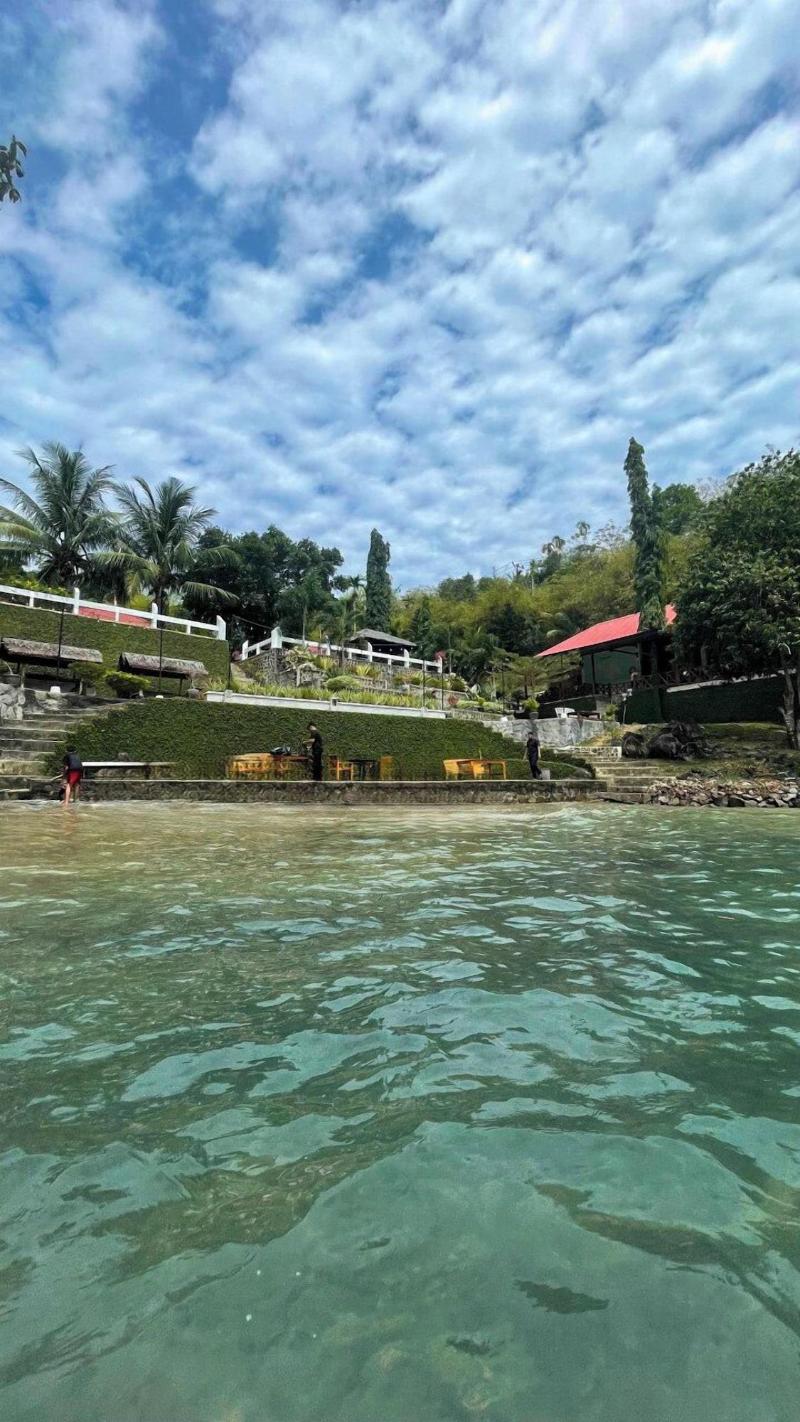 The Hawk's Nest Resort - Genel
