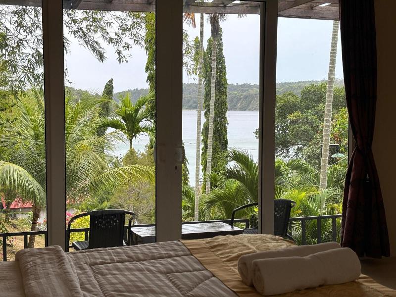 The Hawk's Nest Resort - Genel