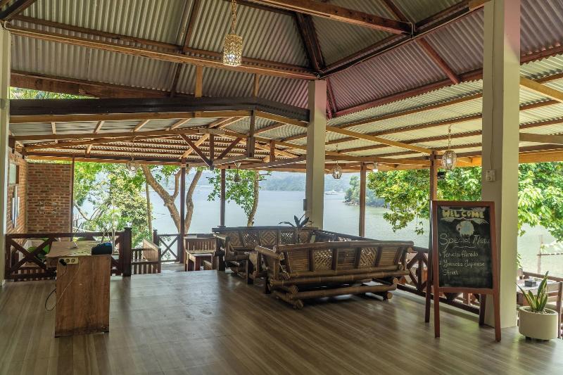 The Hawk's Nest Resort - Restoran