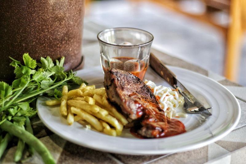 The Hawk's Nest Resort - Restoran