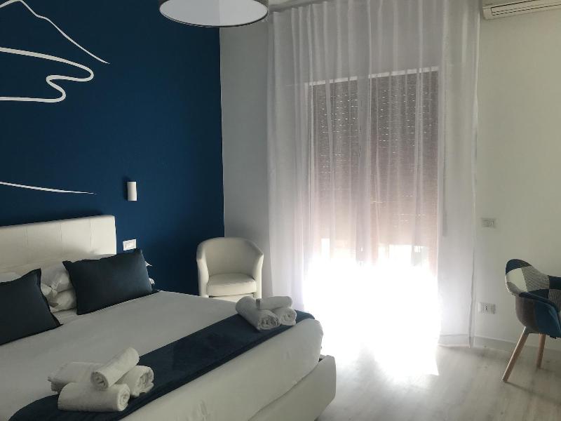 Les Suites Des Tout Le Monde - Oda