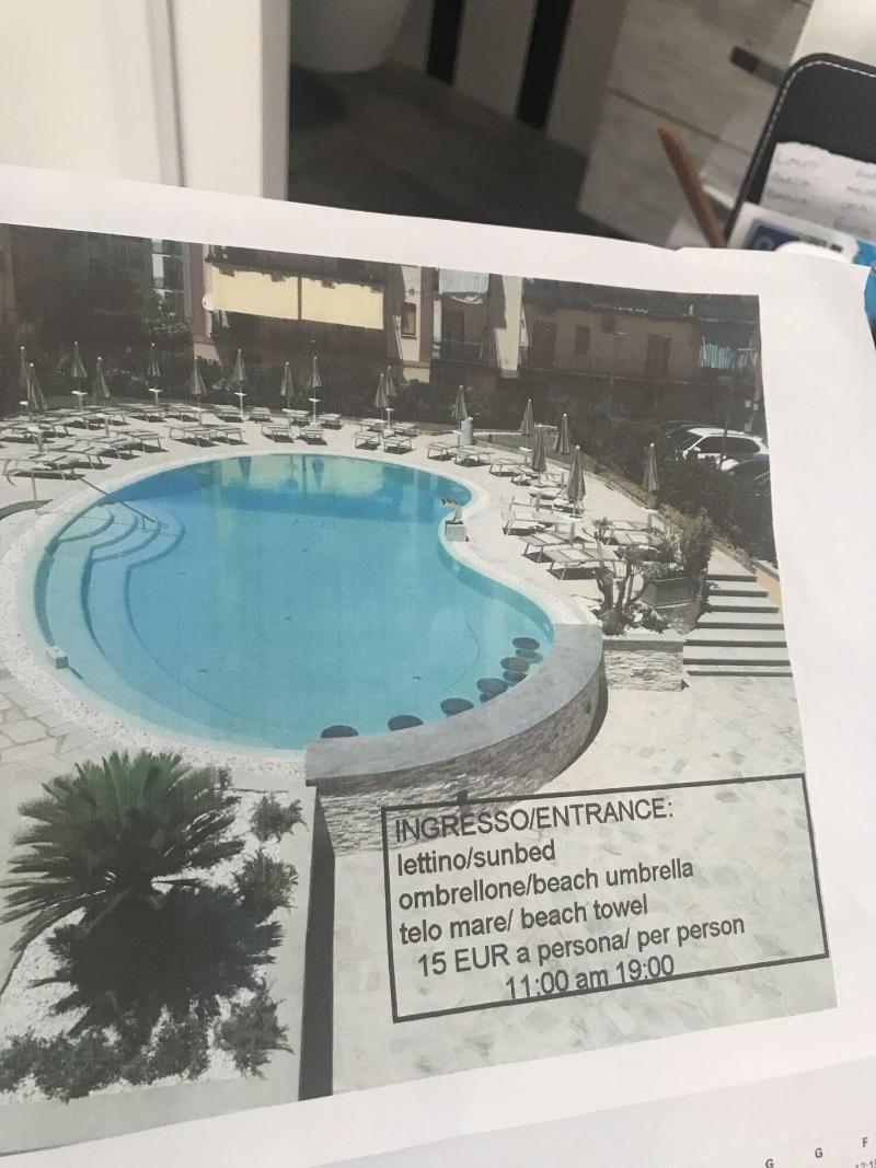 Les Suites Des Tout Le Monde - Oda