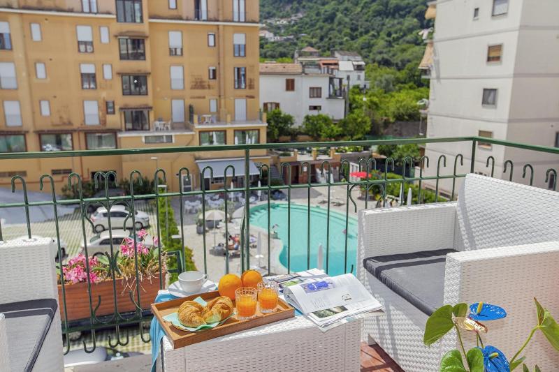 Les Suites Des Tout Le Monde - Oda