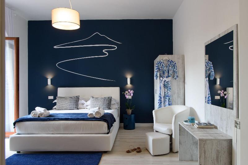 Les Suites Des Tout Le Monde - Oda