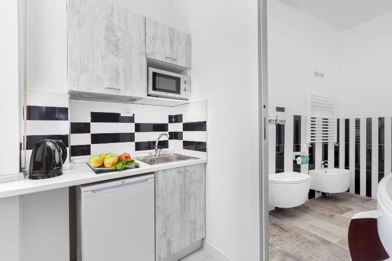 Les Suites Des Tout Le Monde - Oda