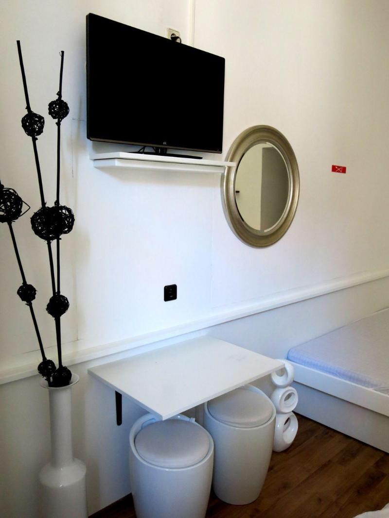 Kibi Rooms - Oda