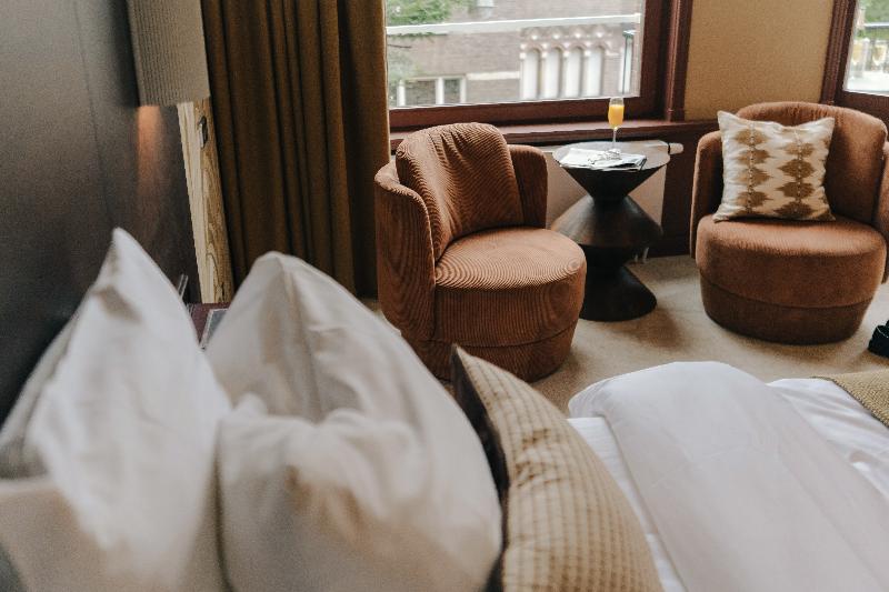 Hotel Omega - Oda