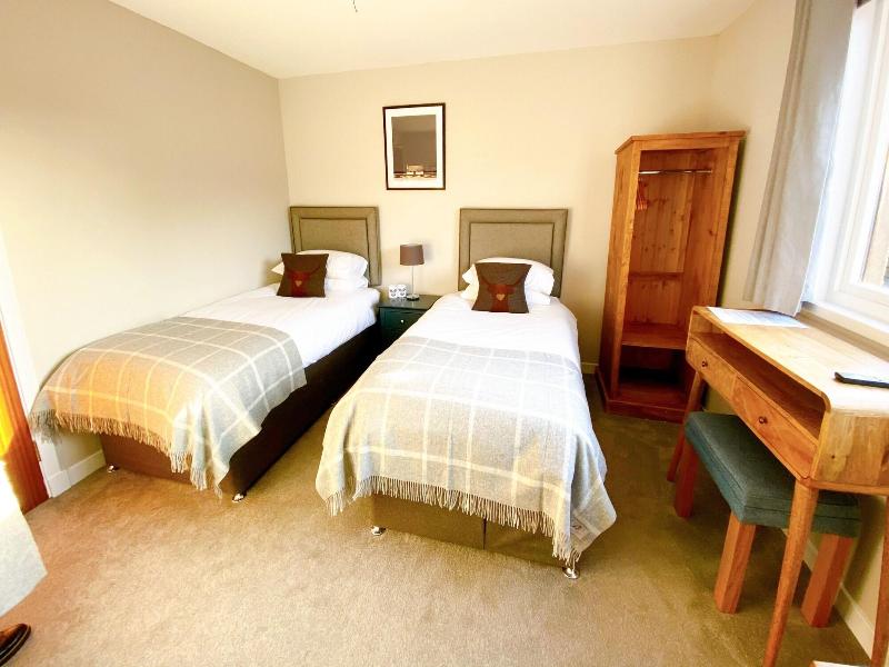 Cairngorm Guest House - Oda