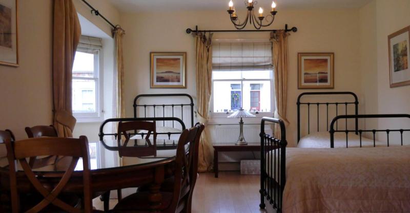 Goodenough Guesthouse - Oda