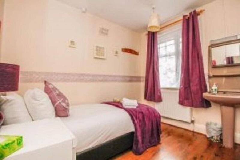 Harris Guesthouse - Oda