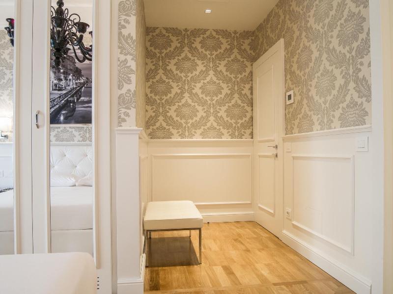 Luxury Duomo Rooms - Oda