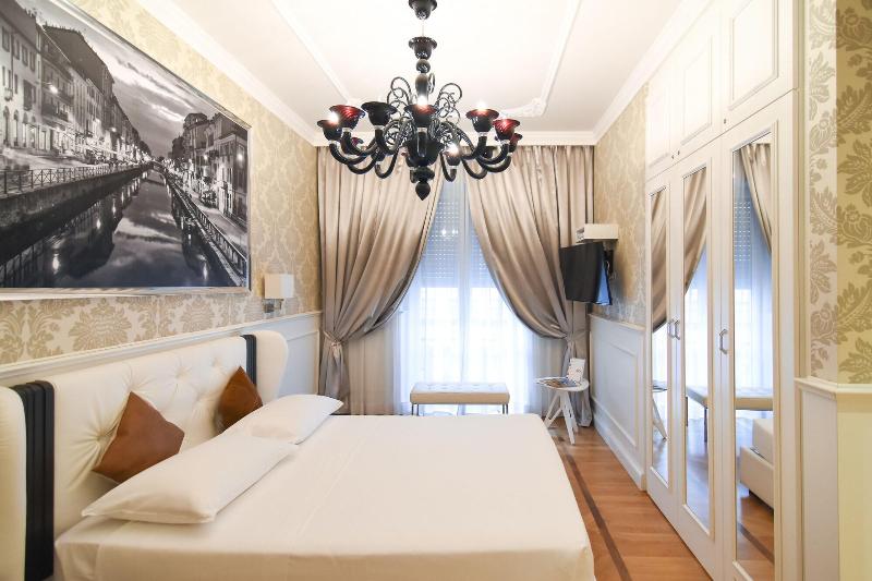 Luxury Duomo Rooms - Oda