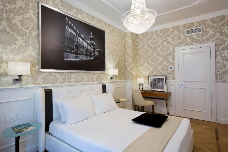 Luxury Duomo Rooms - Oda