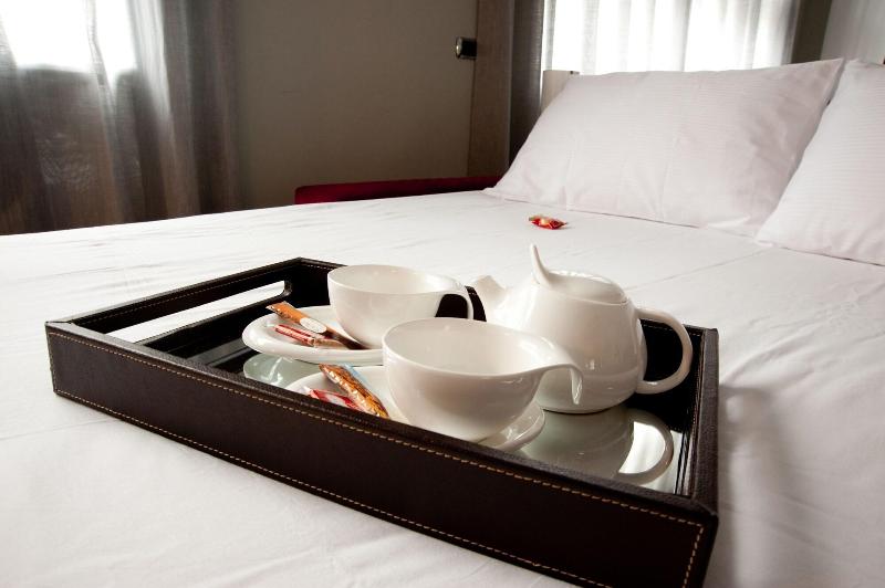 Luxury Duomo Rooms - Oda