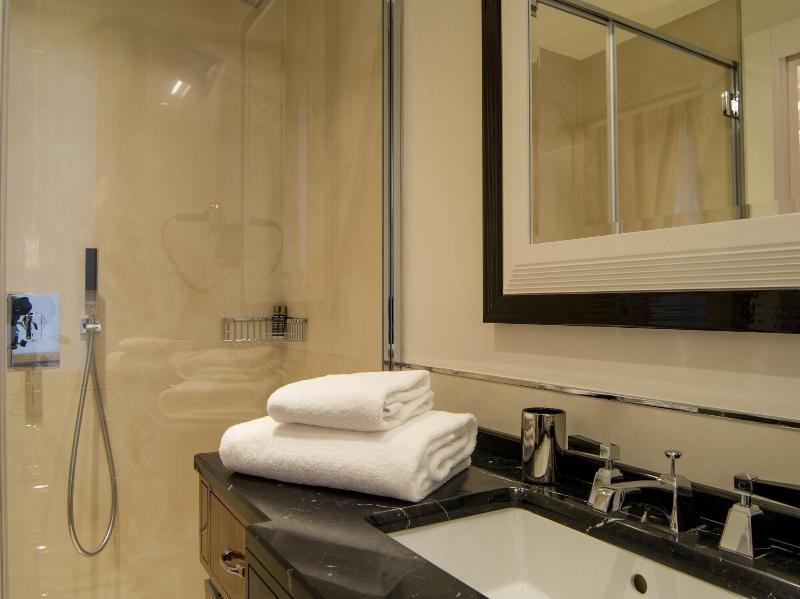 Luxury Duomo Rooms - Oda