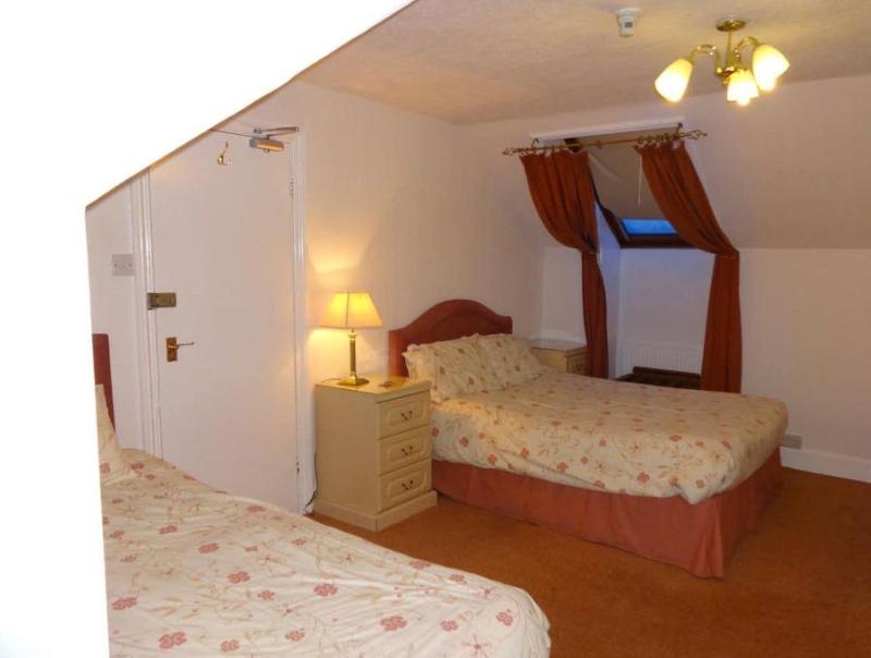 Aberdour Guest House - Oda