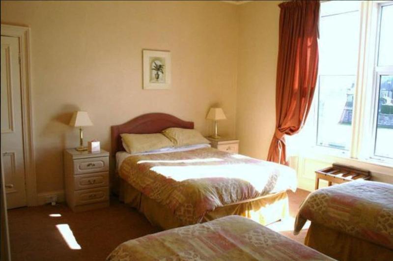 Aberdour Guest House - Oda