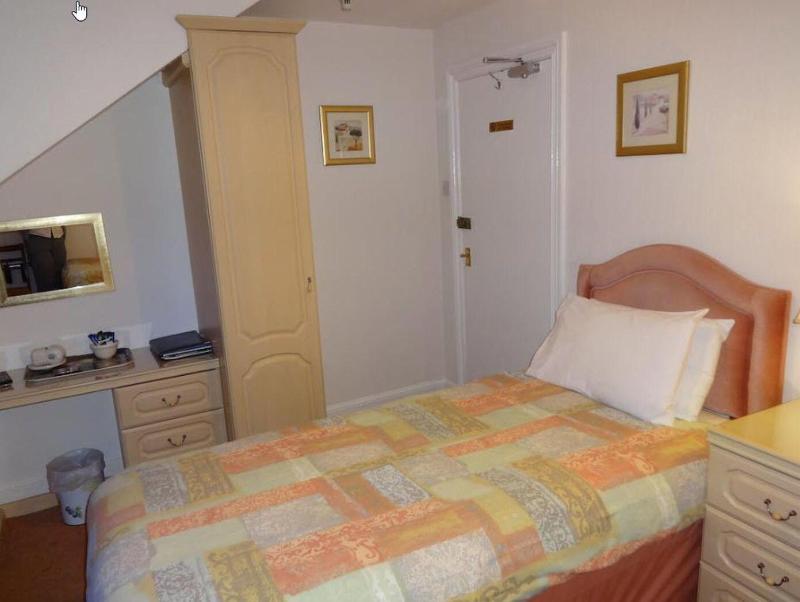 Aberdour Guest House - Oda