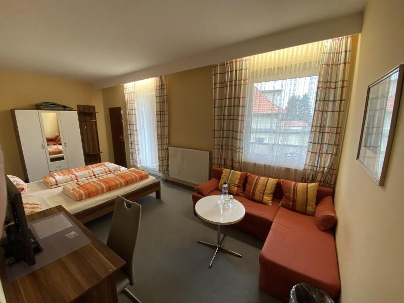 Hotel Am Thermalbad - Oda