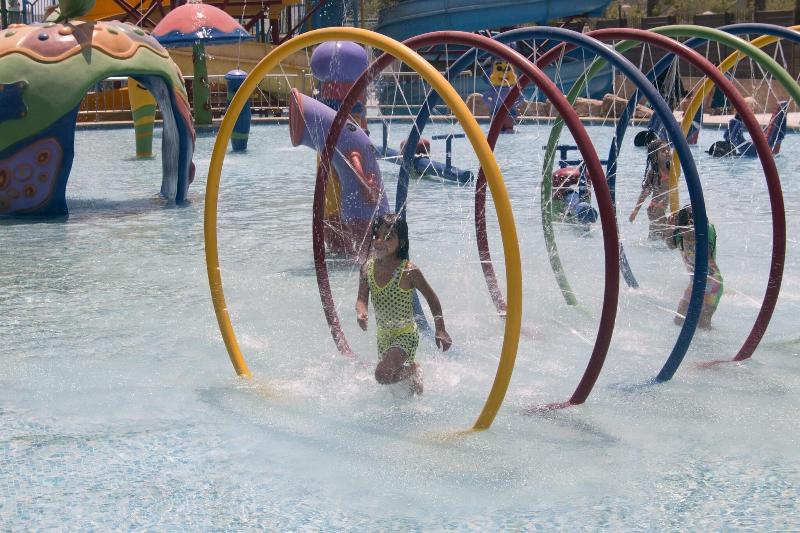 Teda Swiss Inn Plaza Hotel - Havuz