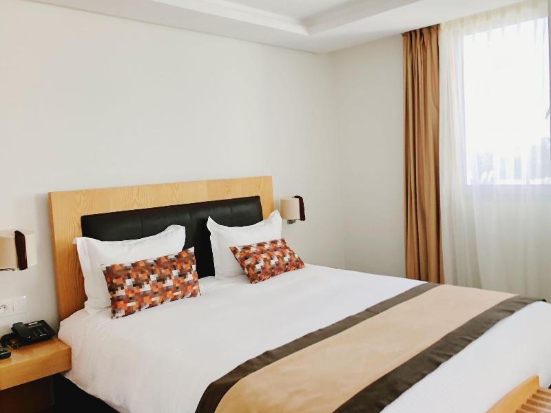 Le Pietri Urban Hotel - Oda