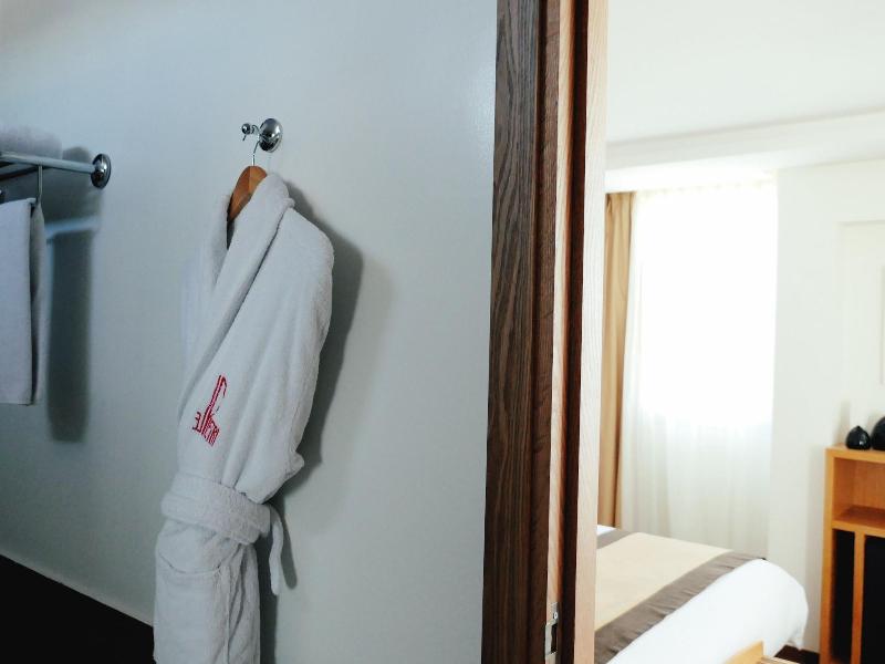 Le Pietri Urban Hotel - Oda