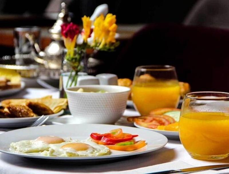 Le Pietri Urban Hotel - Restoran