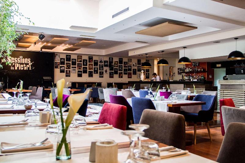 Le Pietri Urban Hotel - Restoran