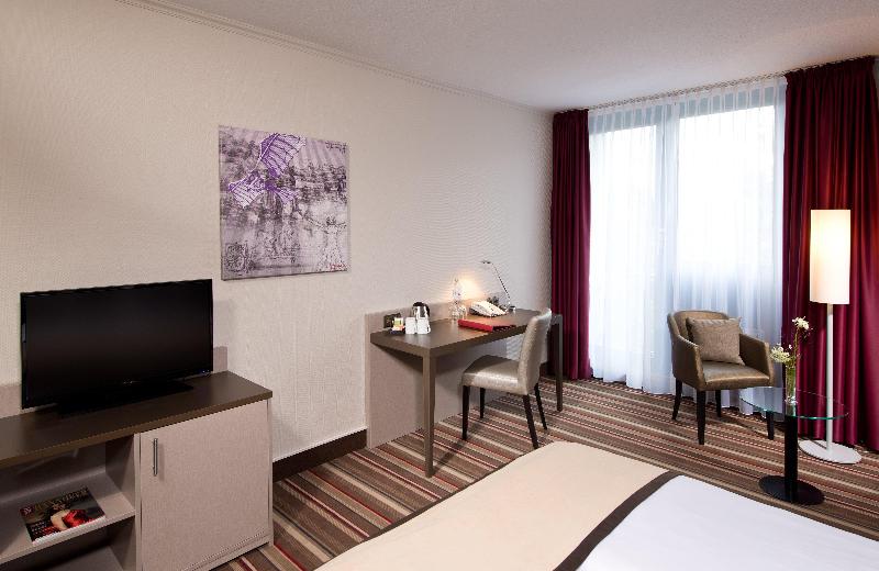 Leonardo Hotel Hannover Airport - Oda