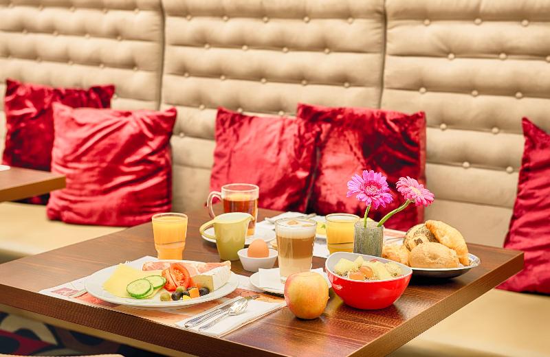 Leonardo Hotel Hannover Airport - Restoran