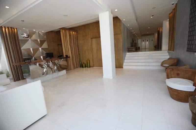 Hotel La Tour Blanche - Lobi