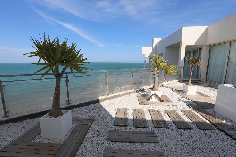Hotel La Tour Blanche - Genel