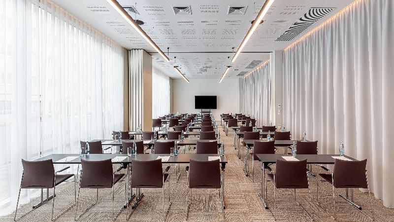Holiday Inn Prague Congress Centre - Toplantı