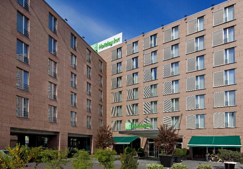 Holiday Inn Prague Congress Centre - Genel