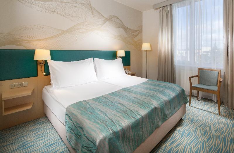 Holiday Inn Prague Congress Centre - Oda
