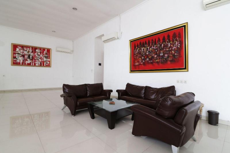 Sapadia Guest House - Lobi