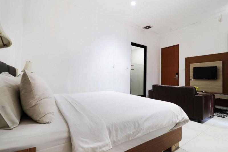 Sapadia Guest House - Oda