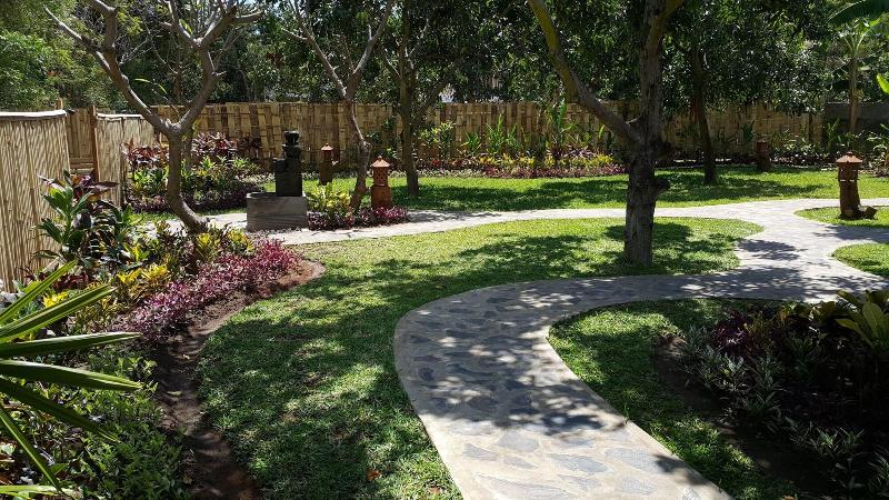 Mango Tree Inn - Genel