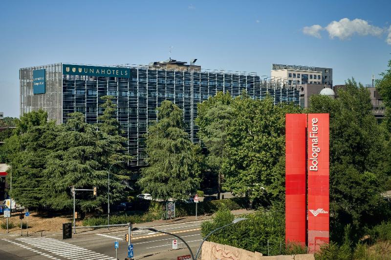 UNA HOTELS Bologna Fiera - Genel