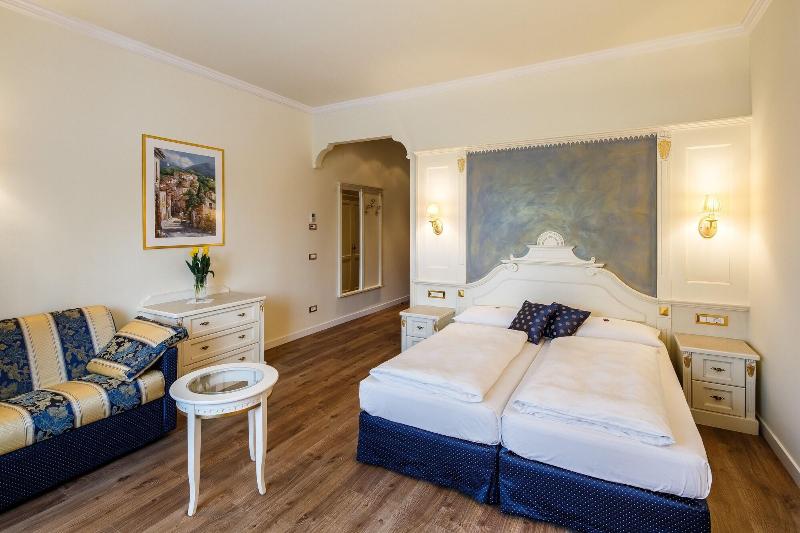 Windsor Hotel - Oda